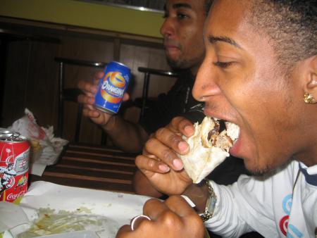 en mode mwen bien faim